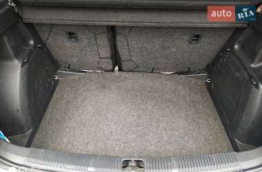 Хэтчбек Skoda Fabia 2013 в 