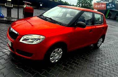 Хетчбек Skoda Fabia 2007 в Чернівцях