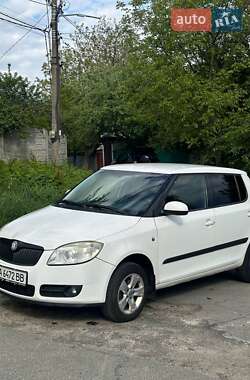 Хэтчбек Skoda Fabia 2008 в Киеве