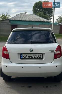 Хэтчбек Skoda Fabia 2008 в 