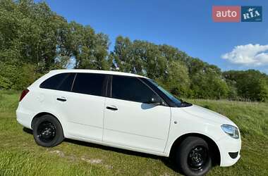 Универсал Skoda Fabia 2011 в 