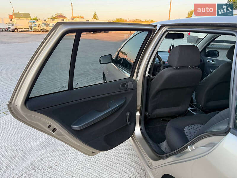 Универсал Skoda Fabia 2005 в Харькове