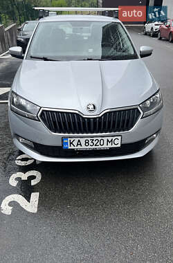 Хэтчбек Skoda Fabia 2019 в Киеве