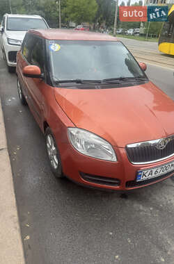 Хетчбек Skoda Fabia 2008 в Києві