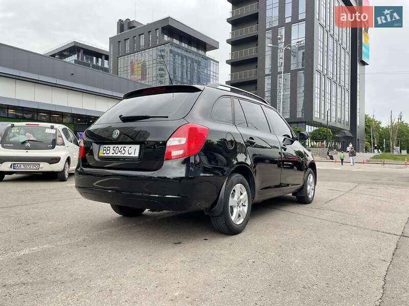 Универсал Skoda Fabia 2008 в Киеве