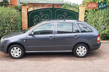 Универсал Skoda Fabia 2007 в Чернигове