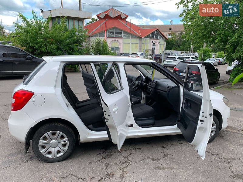 Хетчбек Skoda Fabia 2012 в Вінниці
