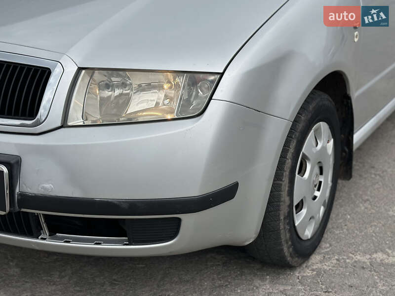 Хетчбек Skoda Fabia 2002 в Шептицькому