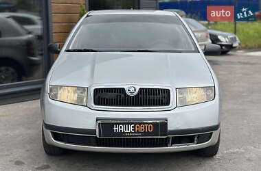 Хэтчбек Skoda Fabia 2002 в 