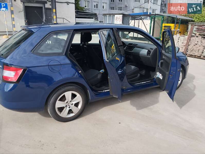 Универсал Skoda Fabia 2016 в Хмельницком