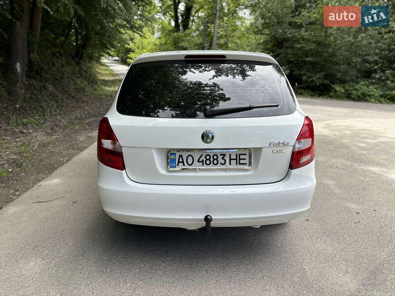Універсал Skoda Fabia 2011 в Нижній Апші