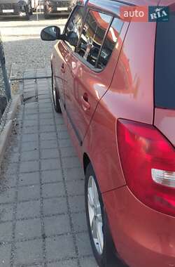 Хэтчбек Skoda Fabia 2007 в 
