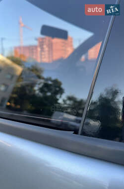 Седан Skoda Fabia 2007 в 