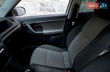 Хэтчбек Skoda Fabia 2013 в 