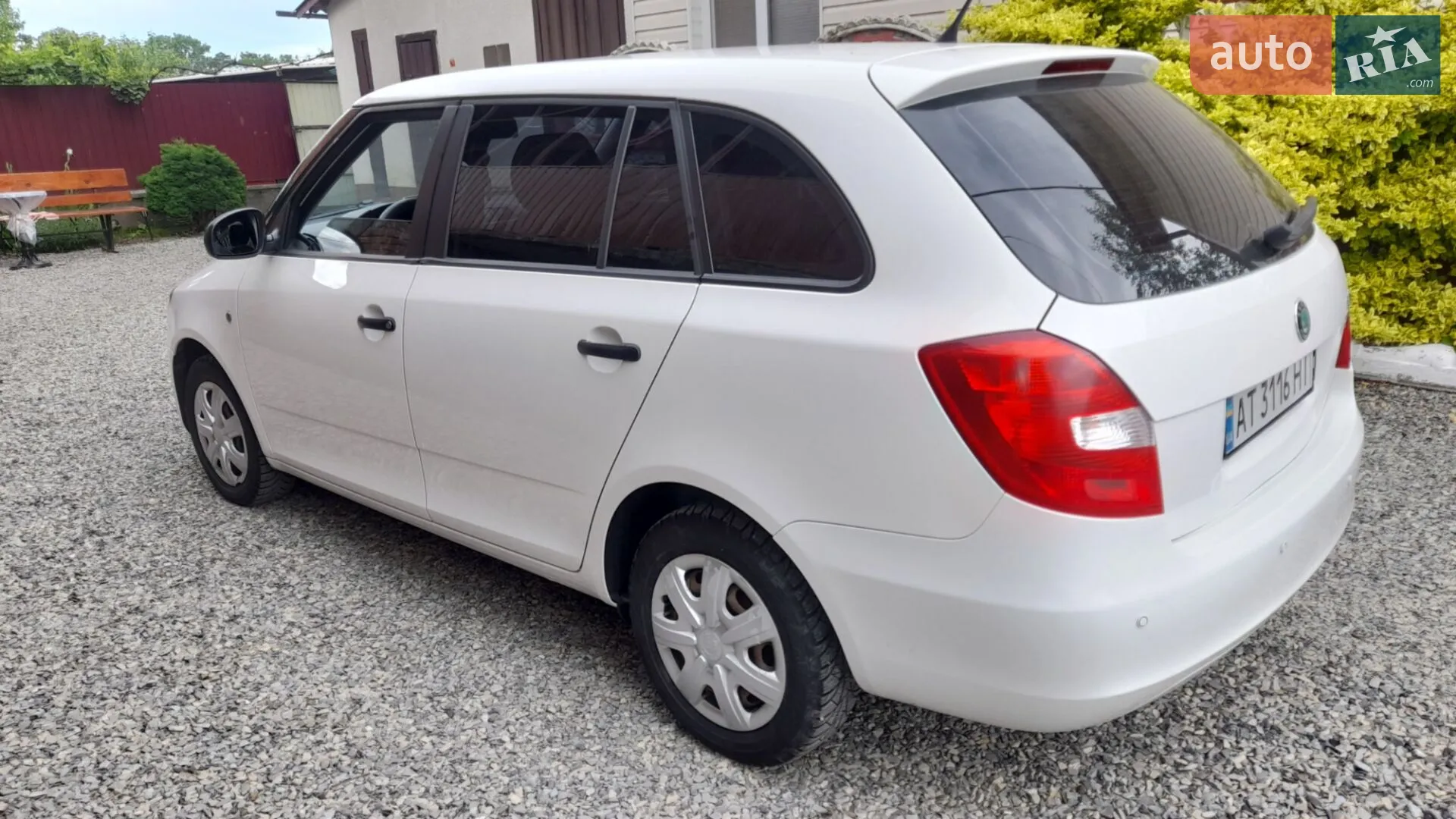 2011 Skoda Fabia - мініатюра 14