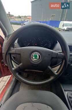 Универсал Skoda Fabia 2002 в 