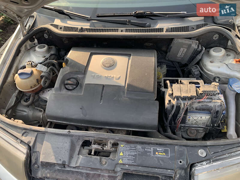 Хетчбек Skoda Fabia 2007 в Рокитному