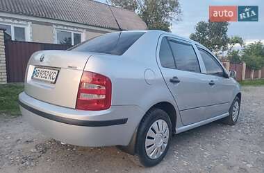 Седан Skoda Fabia 2004 в Жмеринке