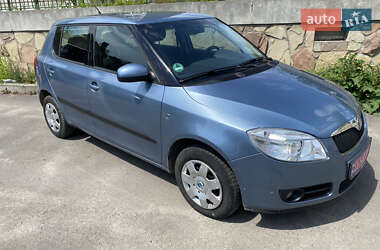 Хетчбек Skoda Fabia 2007 в Луцьку