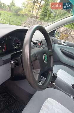 Універсал Skoda Fabia 2001 в 
