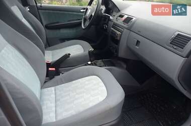 Універсал Skoda Fabia 2001 в 