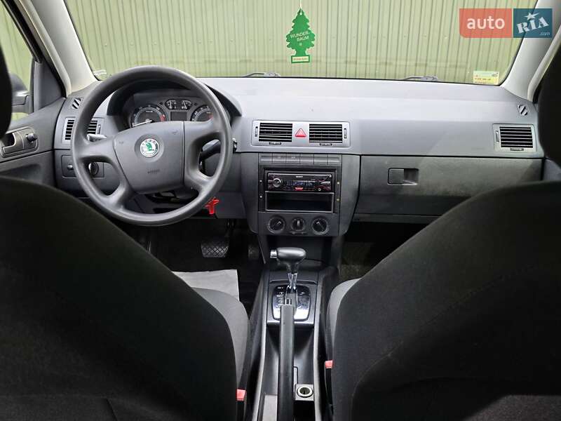Хэтчбек Skoda Fabia 2006 в Тернополе