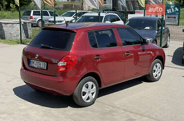 Хэтчбек Skoda Fabia 2008 в 