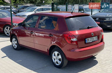 Хэтчбек Skoda Fabia 2008 в 