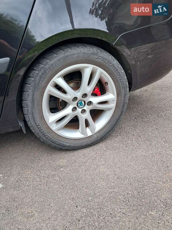 Универсал Skoda Fabia 2011 в Ровно