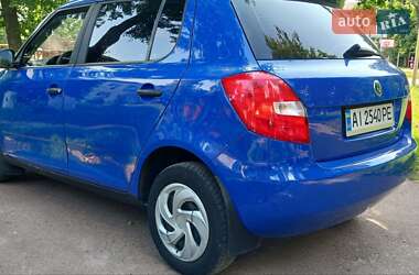 Хэтчбек Skoda Fabia 2008 в 