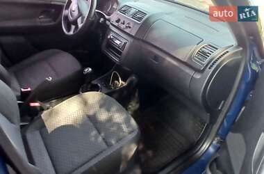 Хэтчбек Skoda Fabia 2010 в 