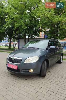 Универсал Skoda Fabia 2009 в 