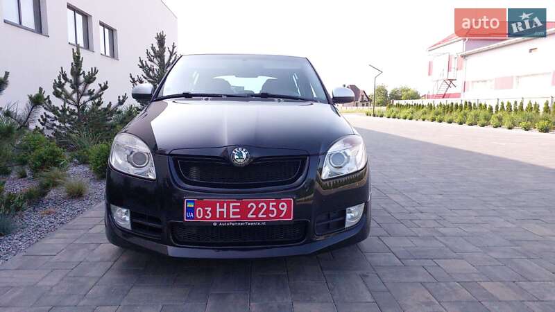 Хетчбек Skoda Fabia 2009 в Луцьку