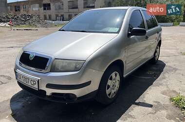 Хэтчбек Skoda Fabia 2006 в Киеве