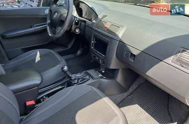 Хэтчбек Skoda Fabia 2006 в 