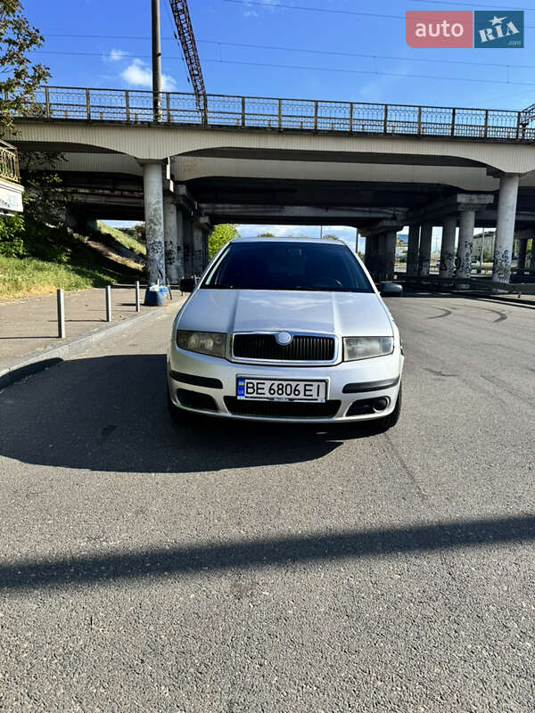 Хетчбек Skoda Fabia 2007 в 