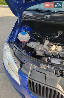 Хэтчбек Skoda Fabia 2010 в 