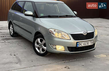 Універсал Skoda Fabia 2010 в Львові