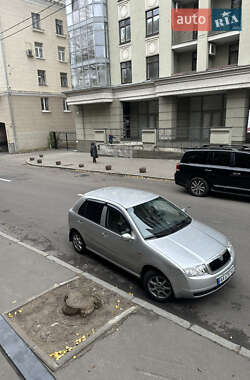 Хэтчбек Skoda Fabia 2001 в Харькове