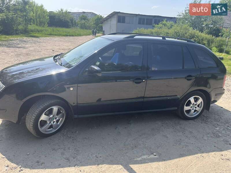 Универсал Skoda Fabia 2004 в Калуше фото 5 Универсал Skoda Fabia 2004 в Калуше