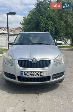 Універсал Skoda Fabia 2008 в Луцьку