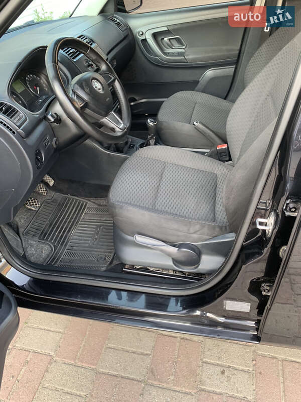 Універсал Skoda Fabia 2014 в Полтаві