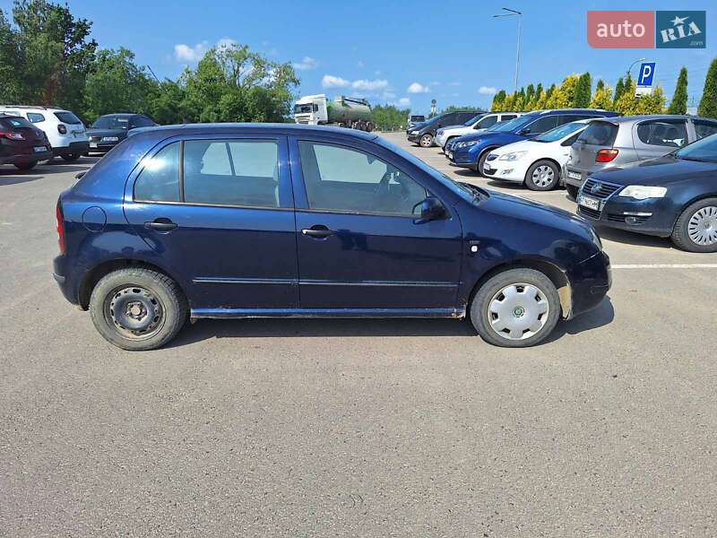 Хетчбек Skoda Fabia 2000 в Калуші