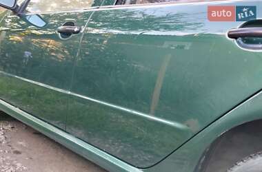 Хэтчбек Skoda Fabia 2002 в 