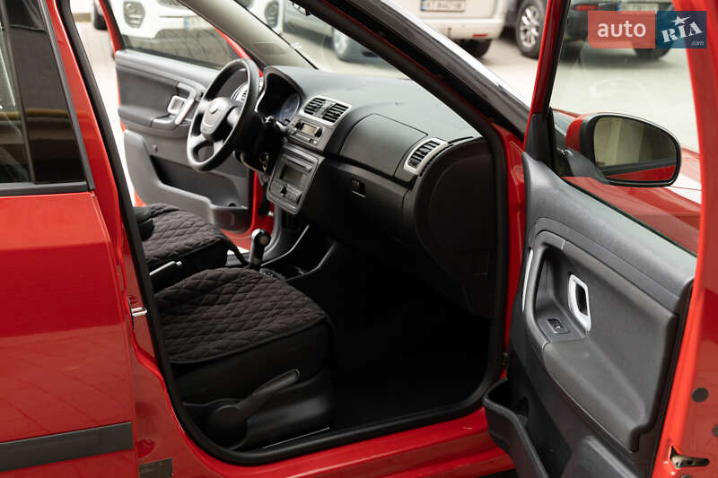 Хэтчбек Skoda Fabia 2009 в Ивано-Франковске