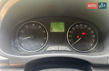 Хэтчбек Skoda Fabia 2013 в 