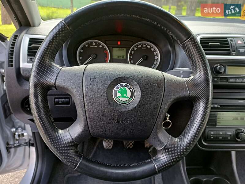 Универсал Skoda Fabia 2009 в Чернигове