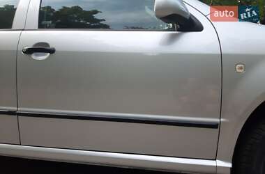 Универсал Skoda Fabia 2003 в 