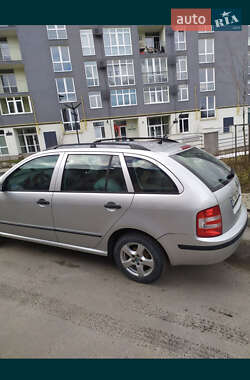 Универсал Skoda Fabia 2005 в 