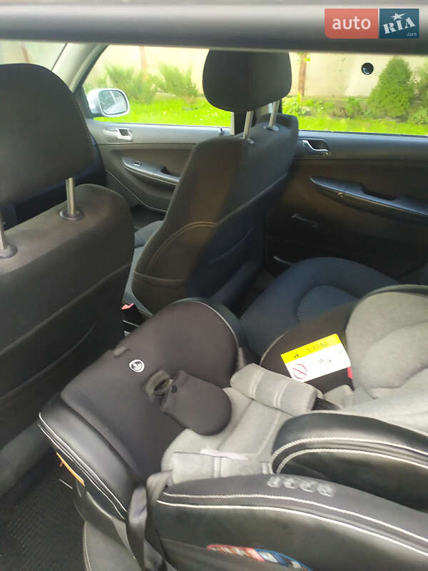 Універсал Skoda Fabia 2005 в Львові